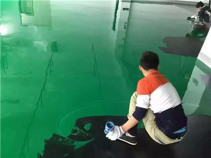 云溪下面给你一份环氧地坪漆施工的完整流程